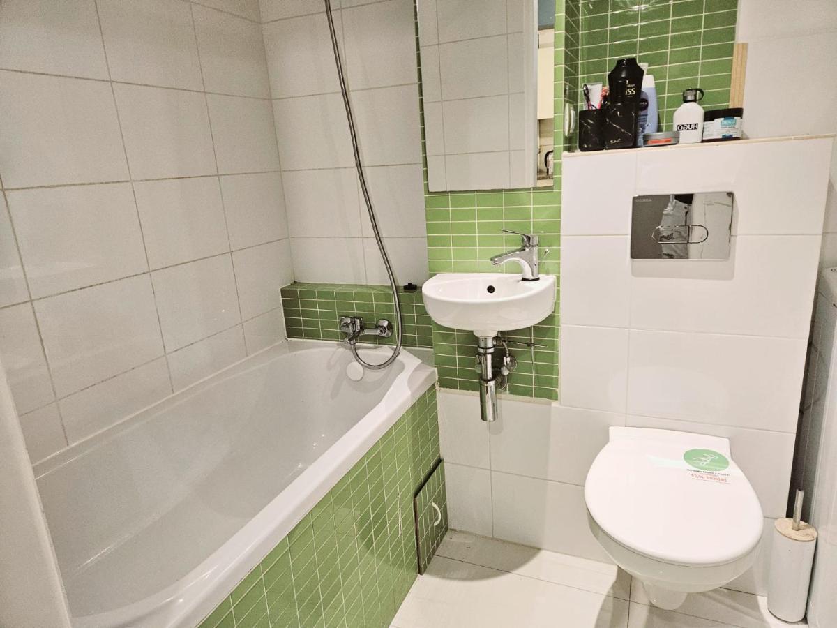 Apartament Zielna By Domin Apartment Warsaw Luaran gambar